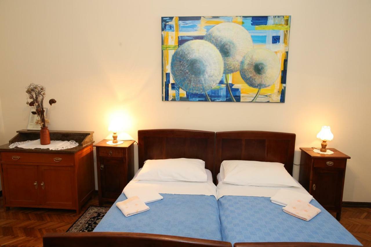 Apartment & Rooms Three Angels Baska  Bagian luar foto